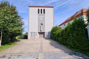 Neues Leben in alten Hallen – Machen Sie die Ex-Kirche zum Mittelpunkt Ihres Projekts! – Anhalt-Bitterfeld (Kreis) – Vorschaubild 4
