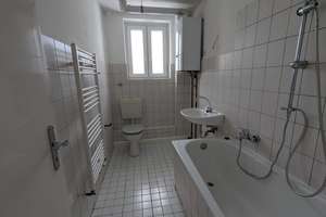ESSEN-HOLSTERHAUSEN ++ FUßLÄUFIG ZUM UNI-KLINIKUM ++3. OG++3 Zi.++ BALKON ++ 1x KFZ-STELLPL. AM HAUS – Die vollständige Adresse der Immobilie erhältst du vom Anbieter., 45147 Holsterhausen, Essen – Vorschaubild 11