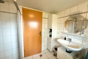 Unmittelbar am Nürburgring: Mehrfamilienwohnhaus mit Potential – Ahrweiler (Kreis) – Vorschaubild 15