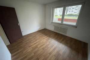 Toll geschnittene 3 Zimmer Wohnung mit Charme und Balkon – Korallenweg 14, 30455 Hannover – Vorschaubild 3