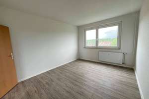 Sanierte 3-Zimmer-Wohnung mit Balkon in Zwickau, Pölbitz – Moseler Straße 12, 8058 Pölbitz, Zwickau – Vorschaubild 3