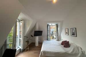 KAPITALANLAGE od. EIGENHEIM: Stilvolle & helle 3-Zimmer-Dachgeschosswohnung mit Balkon in Harlaching – München – Vorschaubild 8