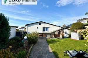 Attraktives Einfamilienhaus mit ELW in ländlicher Umgebung! – Rügen (Kreis) – Vorschaubild 1
