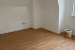 Kompl. renovierte helle & großzügige 2 - 3  Zimmer Wohnung , optional : sep. Arbeitszimmer – Gottliebstraße 86, 47166 Alt-Hamborn, Duisburg – Vorschaubild 8