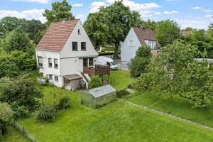Charmantes Einfamilienhaus mit großzügigem Grundstück und Neubaupotenzial – Die vollständige Adresse der Immobilie erhältst du vom Anbieter., 28755 Schönebeck, Bremen – Vorschaubild 3