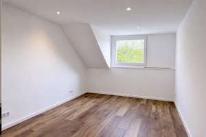 Energetisch und optisch frisch sanierte  3-Zimmer-Wohnung – Die vollständige Adresse der Immobilie erhältst du vom Anbieter., 40470 Mörsenbroich, Düsseldorf – Vorschaubild 8