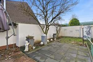 Saniertes Einfamilienhaus mit Garten und Terrasse in Köln-Nippes – Die vollständige Adresse der Immobilie erhältst du vom Anbieter., 50739 Mauenheim, Köln – Vorschaubild 30