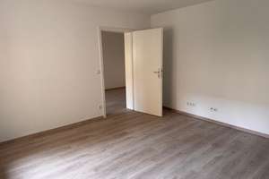 Schöne renovierte 2-Zimmer Erdgeschoss-Wohnung in Fürth – Gießereistraße 12, 90763 Nördliche Südstadt, Fürth – Vorschaubild 2