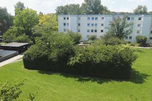 sehr schöne 3-Zimmer-Wohnung in München-Denning – Die vollständige Adresse der Immobilie erhältst du vom Anbieter., 81927 Englschalking, München – Vorschaubild 2