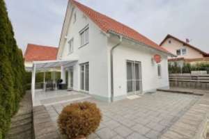 Geräumiges 4,5-Zimmer Haus in Merklingen mit 123 m² Wohnfläche – Die vollständige Adresse der Immobilie erhältst du vom Anbieter., 89188 Merklingen – Vorschaubild 1