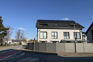 Modernes Familienhaus mit 206 m² Wohnfläche, Garten & Terrasse in familienfreundlicher Lage von Biel – Sommerstraße 40a, 33649 Brackwede, Bielefeld – Vorschaubild 24