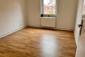 Wunderschöne Wohnung mit Balkon. Jetzt zugreifen! – Gesemannstr.  18, 38226 Lebenstedt, Salzgitter – Vorschaubild 3