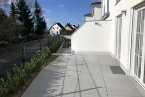 Hochwertig ausgestattete DHH im Stadtvilla-Stil mit hochwertiger Einbauküche und Massivholzparket – Ensbachstraße 2a, 89420 Dillingen an der Donau (Kreis) – Vorschaubild 21