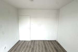 Renovierte 3-Zimmer-Wohnung mit Balkon! – Stauderstraße 73, 45326 Altenessen-Süd, Essen – Vorschaubild 9