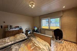 2-Familienhaus mit großem Grundstück und Nebengebäuden, bester Verkehrsanbindung und viel Potential – Krefelder Str. 301, 47877 Willich – Vorschaubild 18