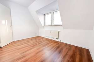 Renovierte 2-Zimmer-Wohnung mit attraktivem Renditepotenzial in Fürth – Die vollständige Adresse der Immobilie erhältst du vom Anbieter., 90763 Nördliche Südstadt, Fürth – Vorschaubild 7