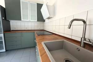 Wunderschöne 2,5 Zi- DG-Wohnung mit Loggia (ca. 93 m²) – Die vollständige Adresse der Immobilie erhältst du vom Anbieter., 70190 Kernerviertel, Stuttgart – Vorschaubild 6