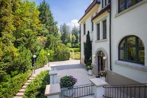 Historische Gründerzeitvilla an der Achalm – Wellness-Pool & imposante Parkanlage – Die vollständige Adresse der Immobilie erhältst du vom Anbieter., 72764 Reutlingen-Mitte, Reutlingen – Vorschaubild 7