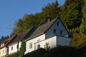 Schönes Einfamilienhaus in ruhiger Lage in Siegen-Gosenbach zu vermieten – Schachtweg 4, 57080 Gosenbach, Siegen – Vorschaubild 2