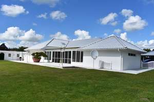 „Sylter Flair“ in Nordseenähe - Bungalow mit luxuriöser Ausstattung – Die vollständige Adresse der Immobilie erhältst du vom Anbieter., 25852 Bordelum – Vorschaubild 1