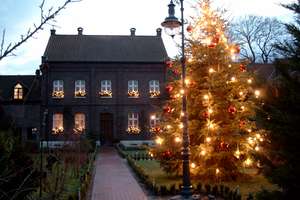 Attraktives und saniertes 8-Zimmer-Reihenhaus zur Miete in Grevenbroich, Grevenbroich-Gubisrath – Gubisrath 4, 41516 Grevenbroich – Vorschaubild 4