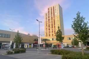 Exklusive 4-Zimmer-Wohnung im 26. OG mit spektakulärem Skyline-Blick