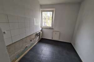 Schön und gemütlich! Renovierte 3,5 Raum Wohnung in ruhiger Lage!!! Balkon!! – Saarbrücker Straße 26, 45884 Rotthausen, Gelsenkirchen – Vorschaubild 3