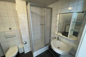 Frisch renovierte Dachgeschosswohnung
in Bochum-Weitmar | ca. 57m² mit Gemeinschaftsgarten – Die vollständige Adresse der Immobilie erhältst du vom Anbieter., 44795 Weitmar-Mark, Bochum – Vorschaubild 5
