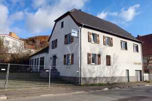 Wohnhaus mit Lagerhalle in zentraler Lage von Einöd mit viel Potenzial – Homburg, Saarpfalz-Kreis, 66424 Saarpfalz-Kreis – Vorschaubild 2