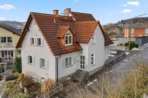 Vielseitig nutzbar! Gepflegtes Zweifamilienhaus mit Terrasse und Balkon in ruhiger Lage – Die vollständige Adresse der Immobilie erhältst du vom Anbieter., 96170 Lisberg – Vorschaubild 24