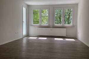 Renovierte 2-Zimmer Wohnung mit Dusche in Baumheide