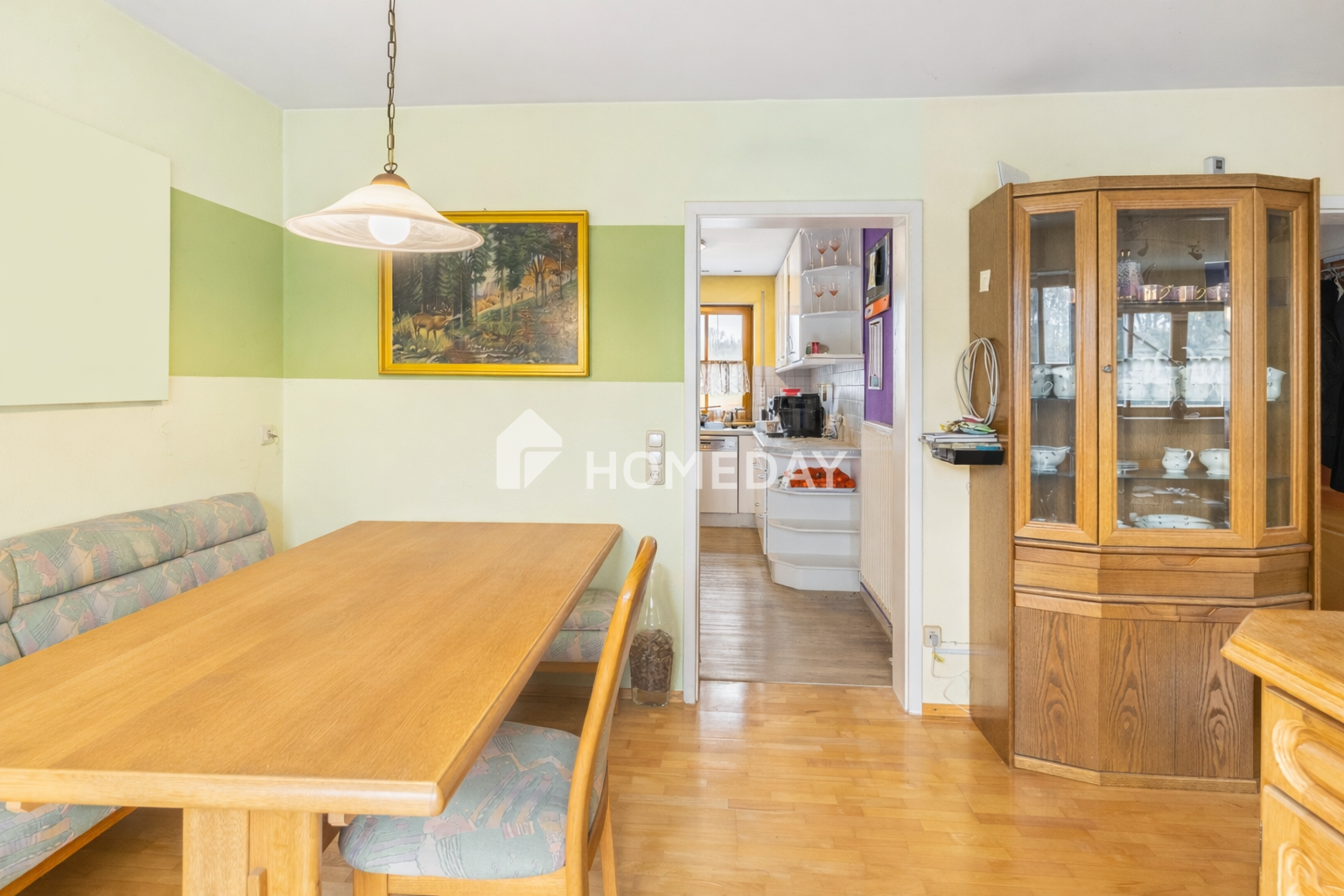 Immobilie in Siegenburg - Stilvoll wohnen auf zwei Ebenen – Maisonette mit Galerie, EBK und Doppelgarage
 - Bild 5