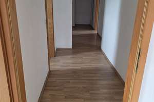  3-Zimmer-Dachgeschosswohnung im Hellwinkel, Reislinger Str.rg – Die vollständige Adresse der Immobilie erhältst du vom Anbieter., 38446 Hellwinkel, Wolfsburg – Vorschaubild 4