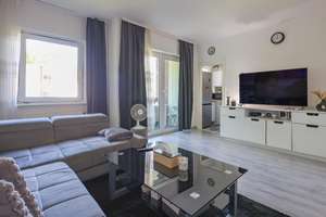 Attraktive 1-Zimmer-Wohnung als Kapitalanlage oder zum Eigenbedarf – Marienfelder Chaussee 17, 12349 Buckow, Berlin – Vorschaubild 1