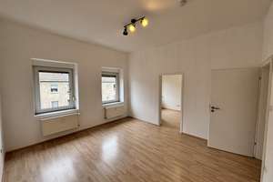 Wohnung mit zwei Zimmern, Flur und Einbauküche ruhig trotz Nähe HBF und Stadt, Mönchengladbach – Lürriper Straße 270, 41065 Lürrip, Mönchengladbach – Vorschaubild 7