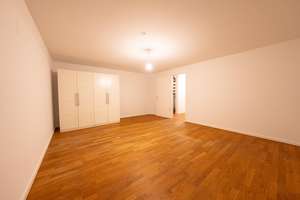 Ihr neues Zuhause zum Wohlfühlen mit viel Raum für die ganze Familie – Die vollständige Adresse der Immobilie erhältst du vom Anbieter., 22453 Niendorf, Hamburg – Vorschaubild 31