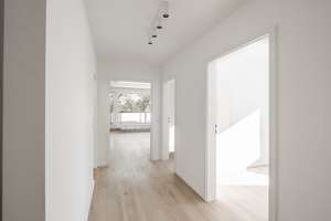Exklusives Penthouse mit umlaufender Dachterrasse und TG-Stellplatzoption im grünen Hamburg-Farmsen – Die vollständige Adresse der Immobilie erhältst du vom Anbieter., 22159 Farmsen-Berne, Hamburg – Vorschaubild 27