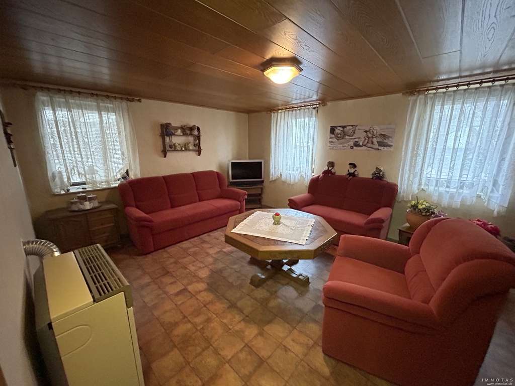 Immobilie in Mutterstadt - Einfamilienhaus mit Anbau, Garage und Garten - modernisierungsbedürftig - Bild 4