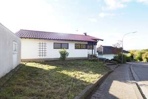 Einfamilienhaus mit Weitblick in Bestlage von Güdingen! – Die vollständige Adresse der Immobilie erhältst du vom Anbieter., 66130 Güdingen, Saarbrücken – Vorschaubild 1