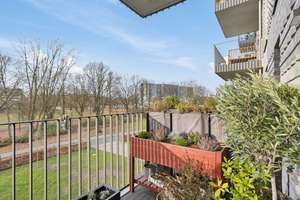 Property thumbnail 2