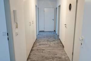 Bezugsfrei | 4-Zimmer-Wohnung im modernem Gebäude der 2000er Jahre mit Balkon & TG in Oberbilk! – Erik-Nölting-Straße 12, 40227 Oberbilk, Düsseldorf – Vorschaubild 11