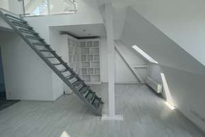 Lichtdurchflutete und klimatisierte Maisonette-Wohnung über 2 Etagen in Essen-Rüttenscheid – Walpurgisstrasse 39, 45131 Rüttenscheid, Essen – Vorschaubild 9