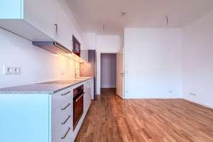 Großzügige 2-Zimmerwohnung in zentraler Lage - schnell zum Kudamm - Volkspark um die Ecke – Osnabrücker Straße 27, 10589 Charlottenburg, Berlin – Vorschaubild 3