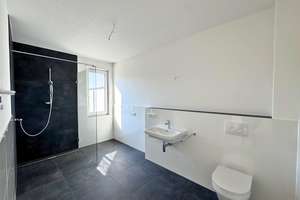 Exklusive Neubau-Dachgeschosswohnung mit großzügiger Dachterrasse und stilvollem Wohnambiente. – Die vollständige Adresse der Immobilie erhältst du vom Anbieter., 38226 Lebenstedt, Salzgitter – Vorschaubild 4