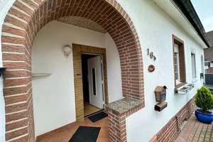Attraktives Zechenhaus in ruhiger Lage – Die vollständige Adresse der Immobilie erhältst du vom Anbieter., 47475 Kamp-Lintfort – Vorschaubild 2