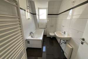 Gut geschnittene 2-Zimmer-Dachgeschosswohnung – Dallingerstraße 32, 90459 Galgenhof, Nürnberg – Vorschaubild 8
