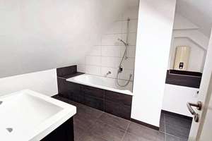 Wunderschöne neu sanierte 3-Zimmer-Maisonette-Wohnung mit Altbau Charm – Flurstr. 2, 40235 Flingern Nord, Düsseldorf – Vorschaubild 14