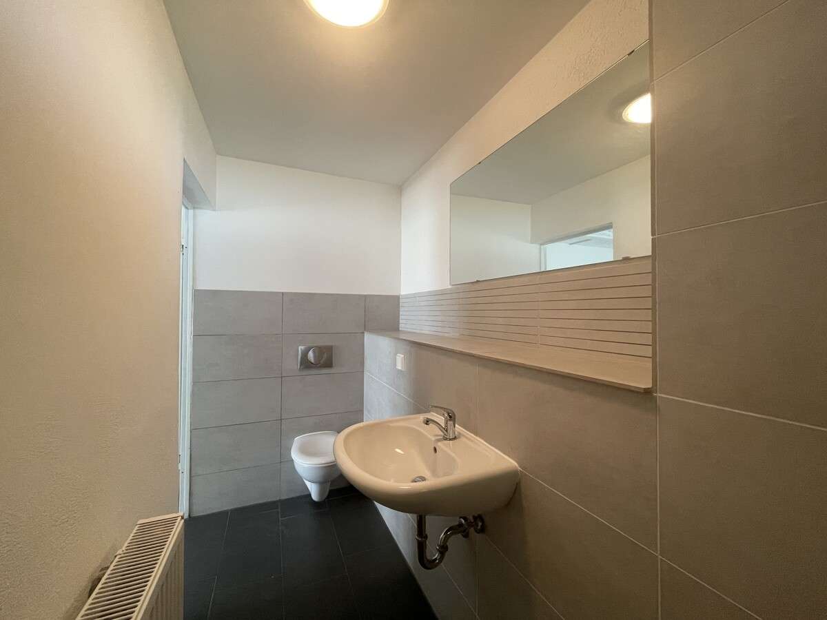 Immobilie in Aiterhofen - Viel Platz, klare Struktur – renditestarkes Mehrfamilienhaus in Aiterhofen - Bild 8