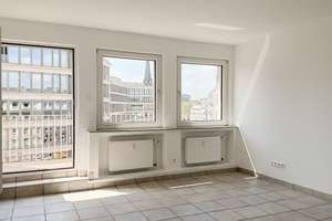 Großzügige Etagenwohnung in Stadtnähe und lichtdurchfluteten Räumen – Die vollständige Adresse der Immobilie erhältst du vom Anbieter., 40211 Stadtmitte, Düsseldorf – Vorschaubild 3