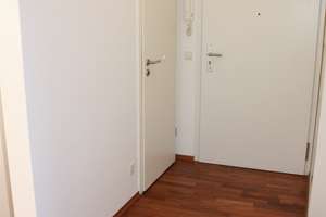 Stilvolle 3-Zimmer-EG Wohnung mit Garten, und luxuriöser Innenausstattung mit EBK in Düsseldorf – Die vollständige Adresse der Immobilie erhältst du vom Anbieter., 40223 Bilk, Düsseldorf – Vorschaubild 10